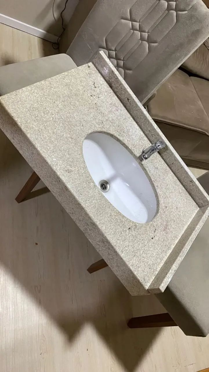Pia para banheiro perfeito estado