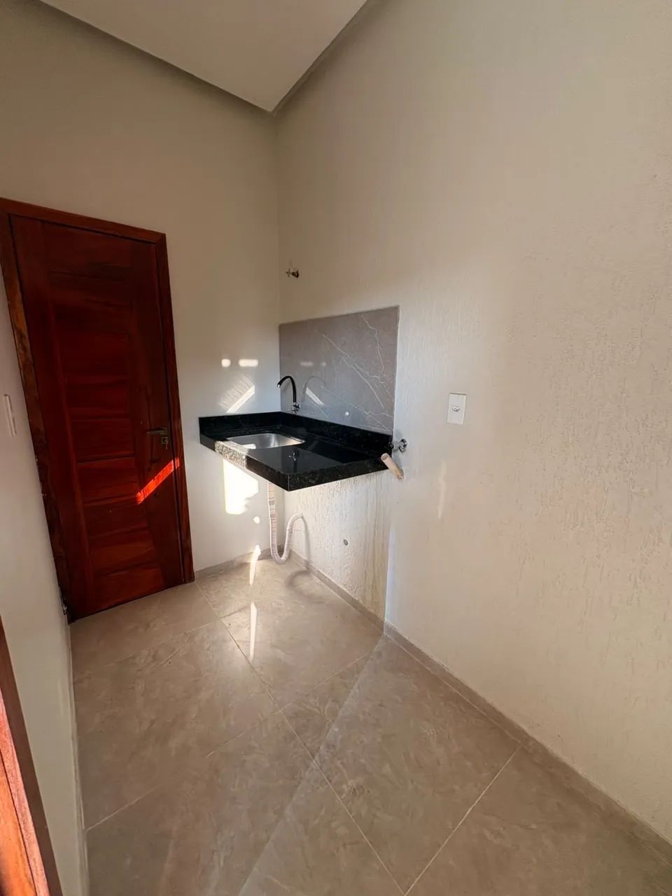Linda Casa em condomínio fechado - Foto 2