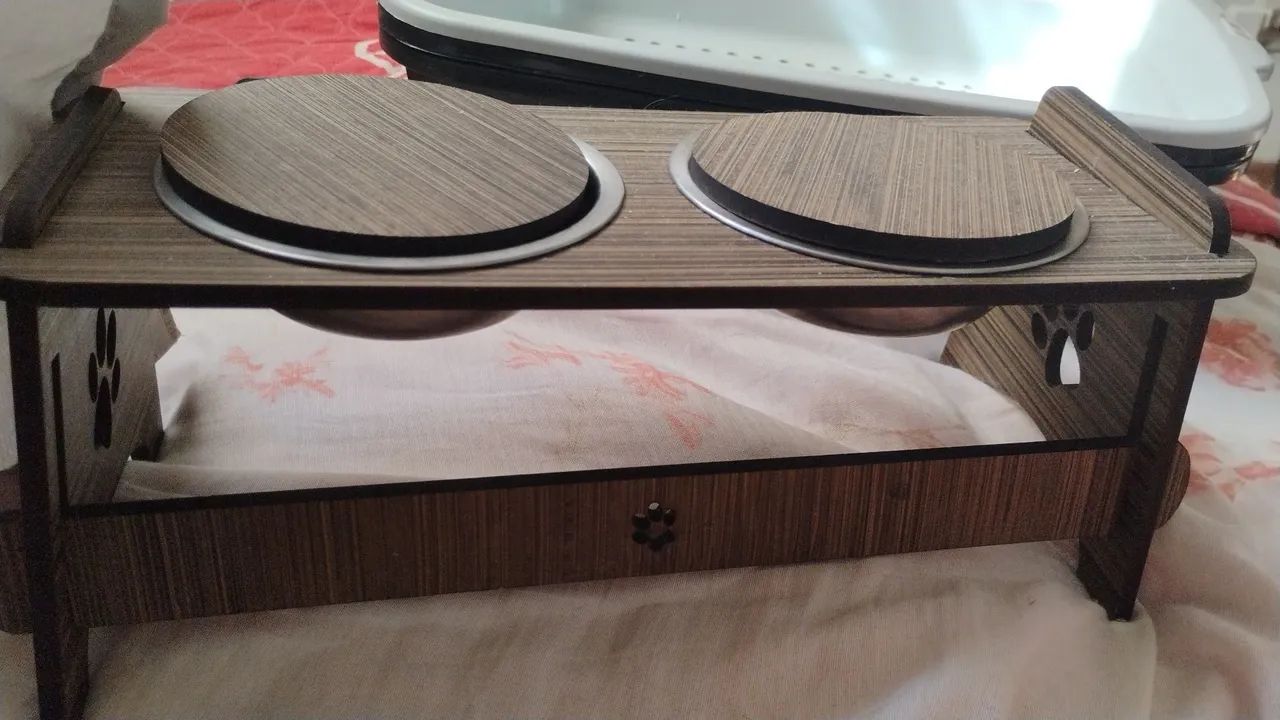 Pote de ração e água para pet 