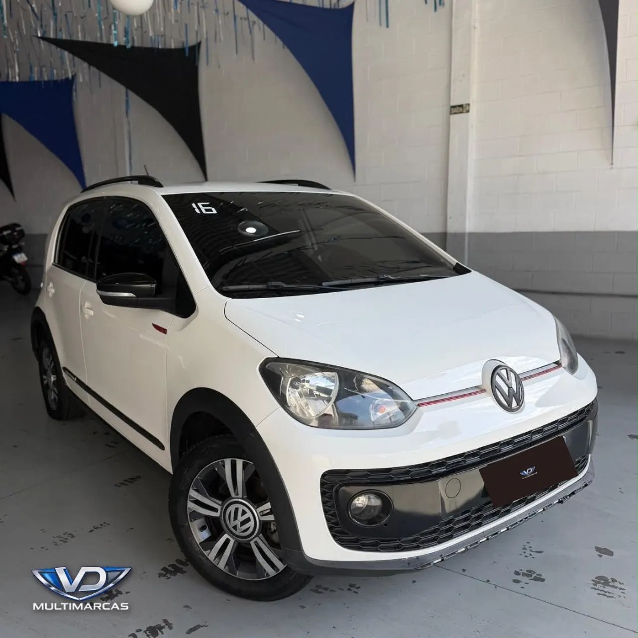Volkswagen up! cross 1.0 TSI Total Flex 12V 5p, foto 3 de 10