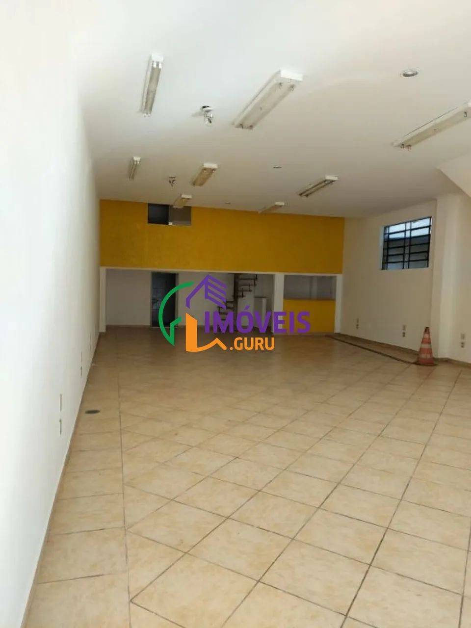 PRÉDIO - SANTO AMARO - SP