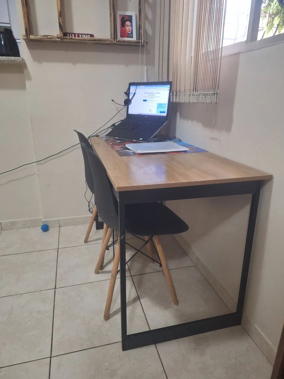 MESA INDUSTRIAL COM CADEIRAS