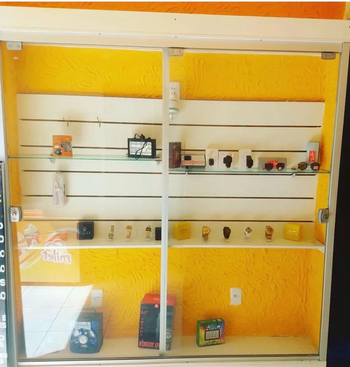 Vitrine alumínio e vidro  - Foto 2