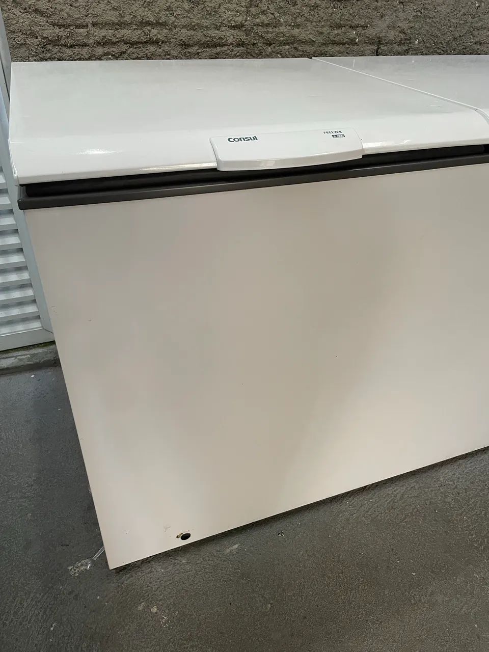 Vendo freezer Consul 534l