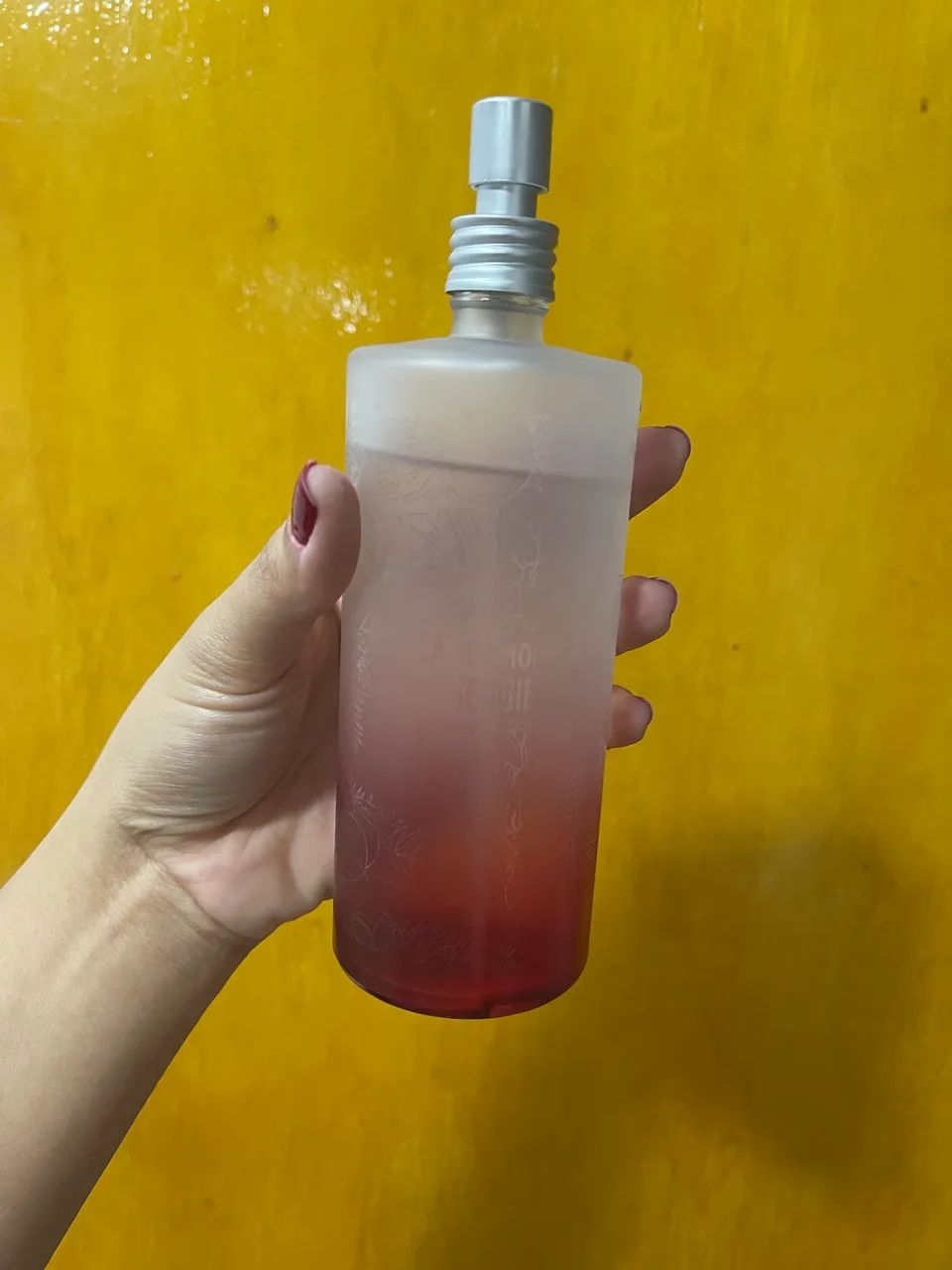 Vende-se perfume GRANADO de gengibre 