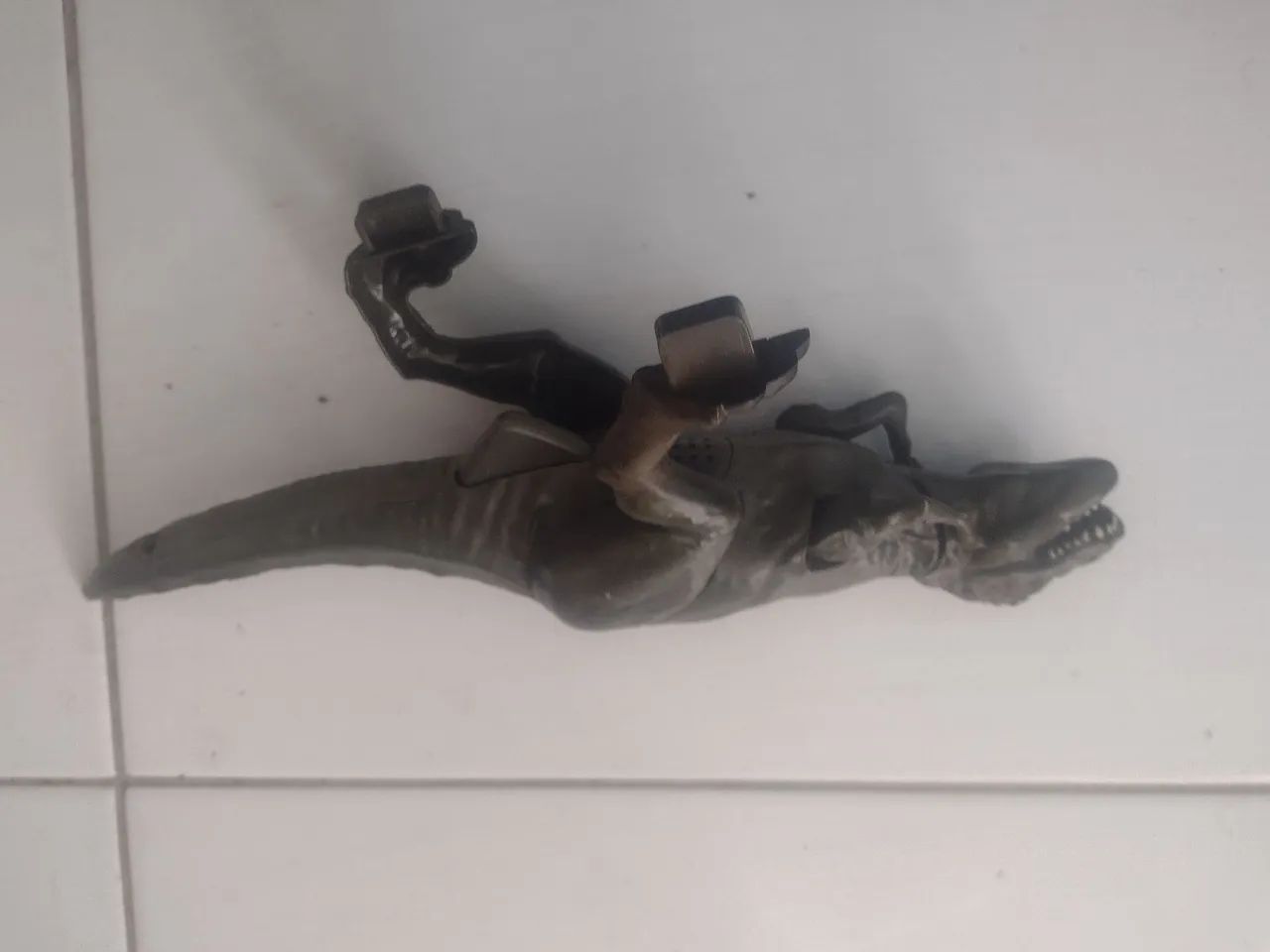 ? Tipo: Tiranossauro Rex - Foto 3
