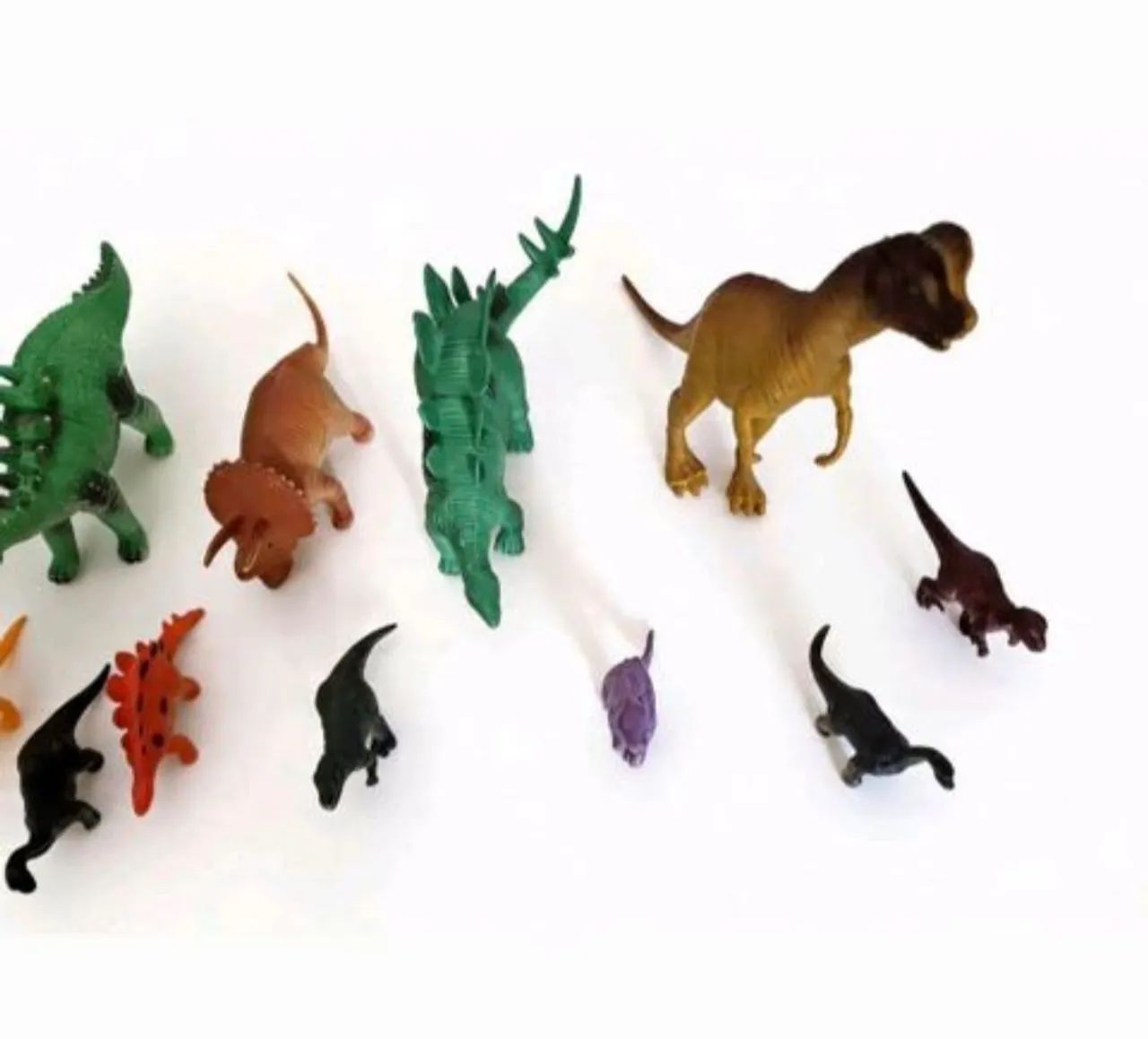 Conjunto De Dinossauros Com 15 Peças - Foto 2