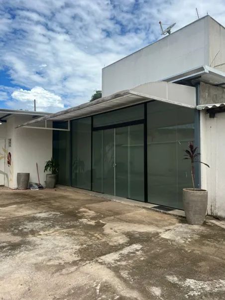 Sala comercial em fundo de lote - 46m2 - Ideal para guardar estoque - Foto 3