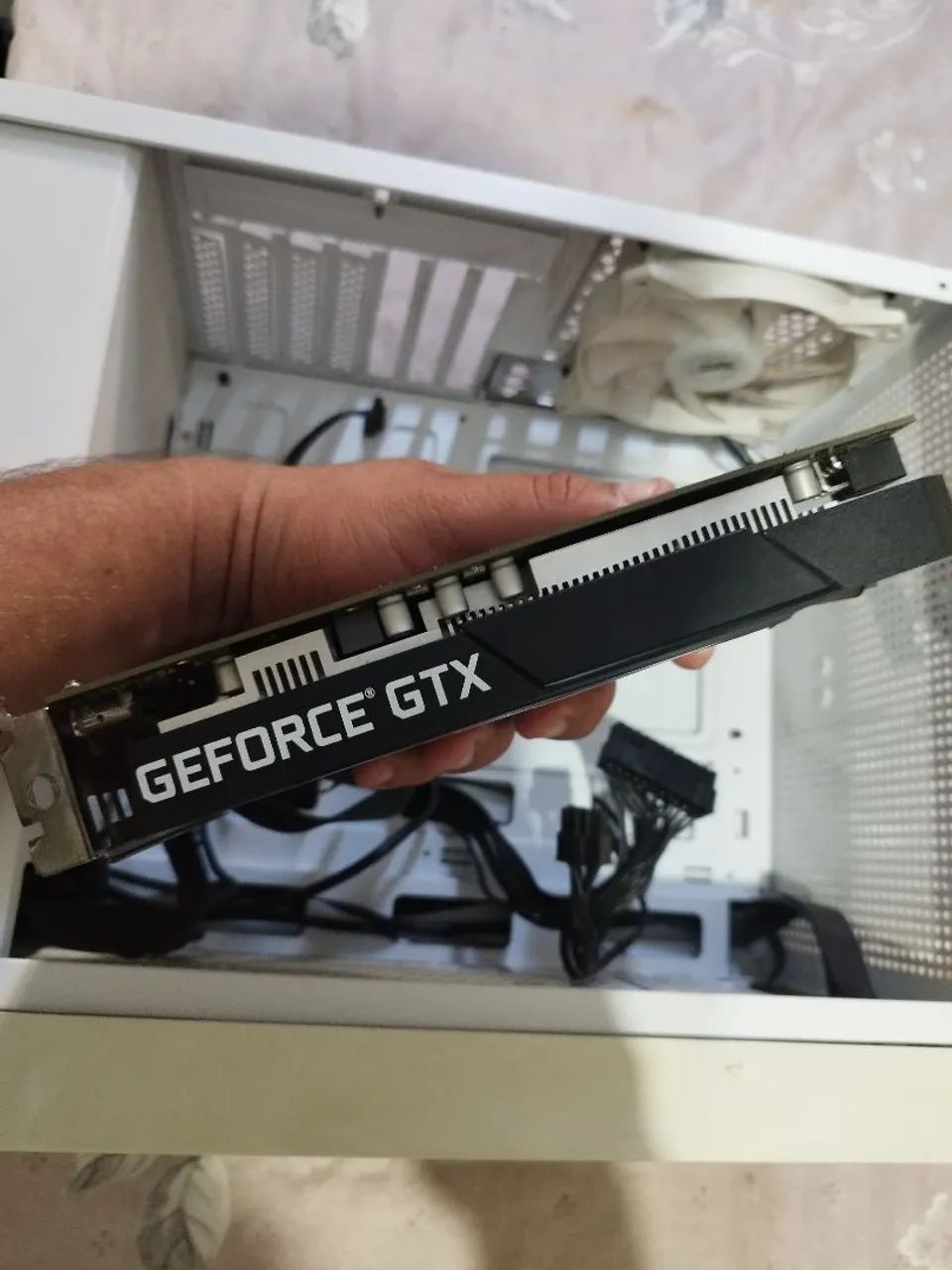 GTX 1650 OC - ExPlus 4GB GDDR6  - Foto 2