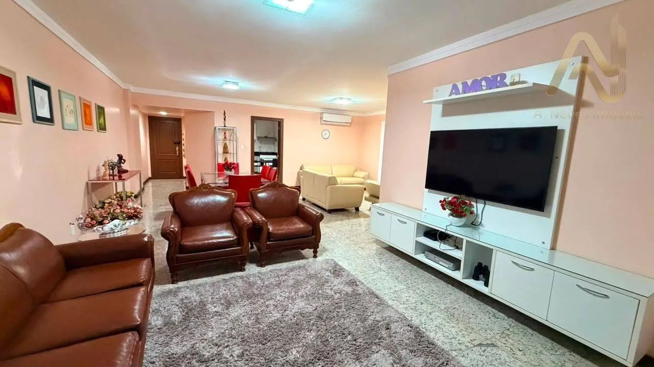 Apartamento no Edifício Castelli c/ 3 suítes + escritório para alugar - Ponta Negra - Foto 3