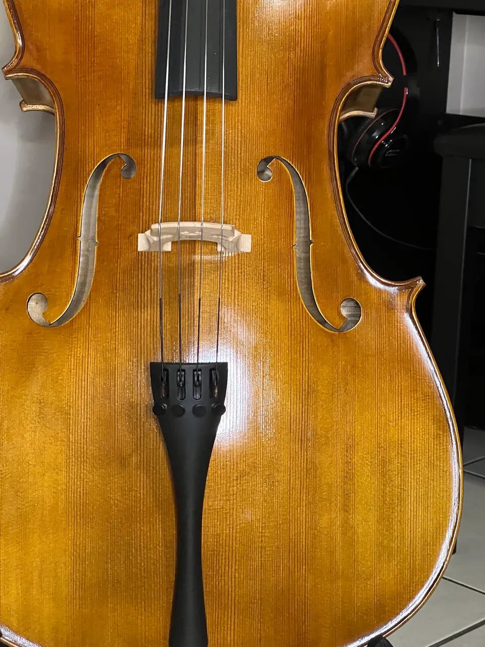 Violoncelo Profissional de Madeira Maciça  - Foto 3