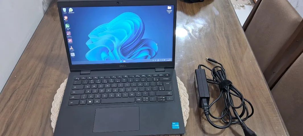 DELL Latitude 3420 - Core i3 | 24 GB RAM