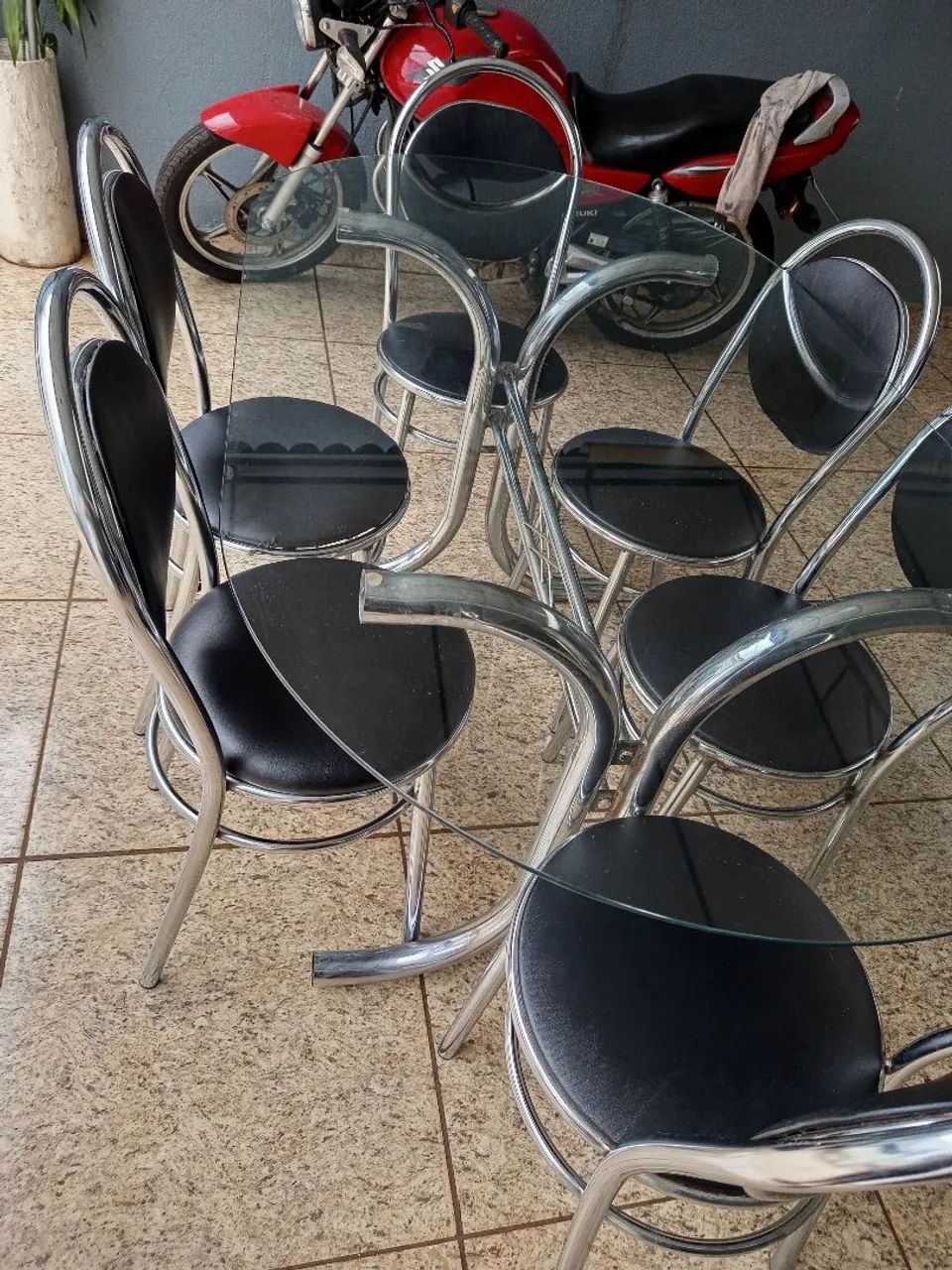 Mesa com 6 cadeiras  - Foto 4