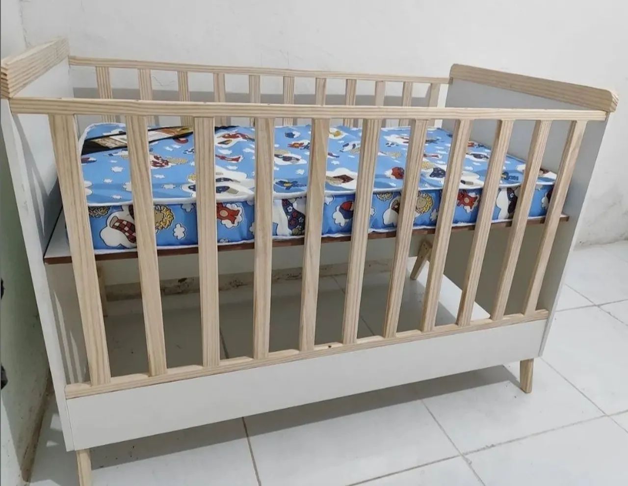 BERÇO EM MDF E MADEIRA <br>MADEIRA - Foto 4