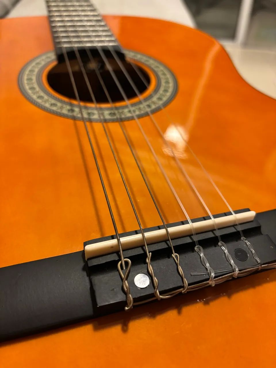 Violão Giannini clássico com capa. - Foto 5
