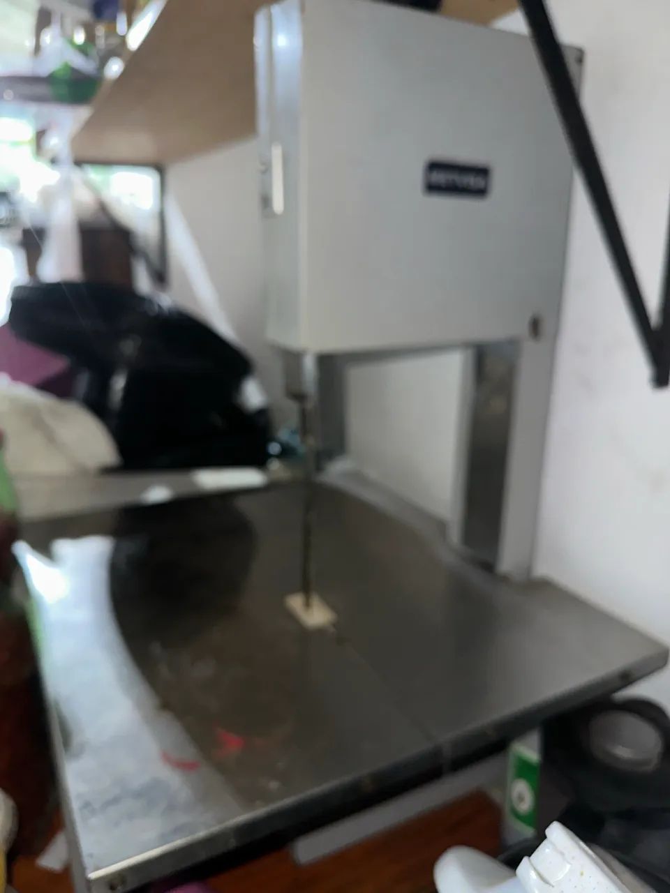 Serra fita de mesa