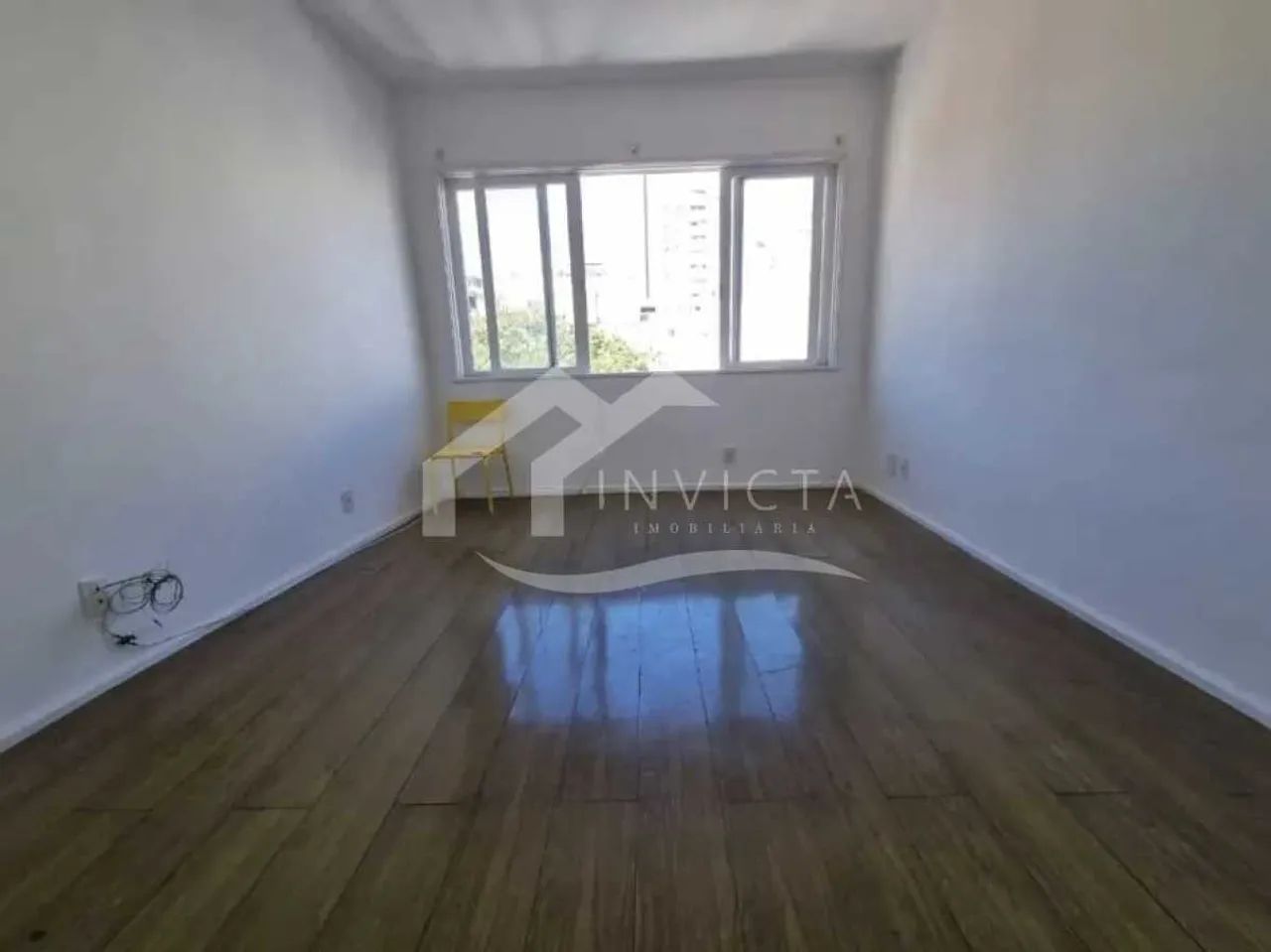 EXCELENTE SALA E QUARTO COM VAGA NA ESCRITURA - Foto 2