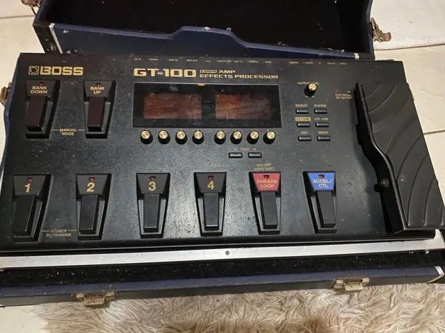 PEDALEIRA PROFISSIONAL BOSS GT-100 + CASE + FONTE ORIGINAL