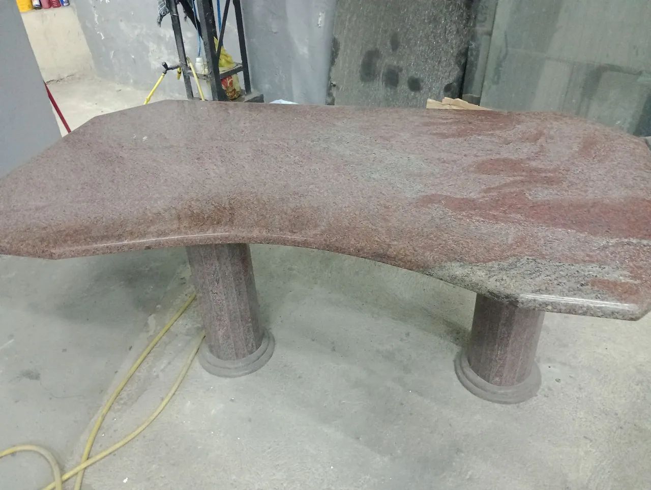 Vendo Mesa de Granito Vermelho Jacarandá  - Foto 2
