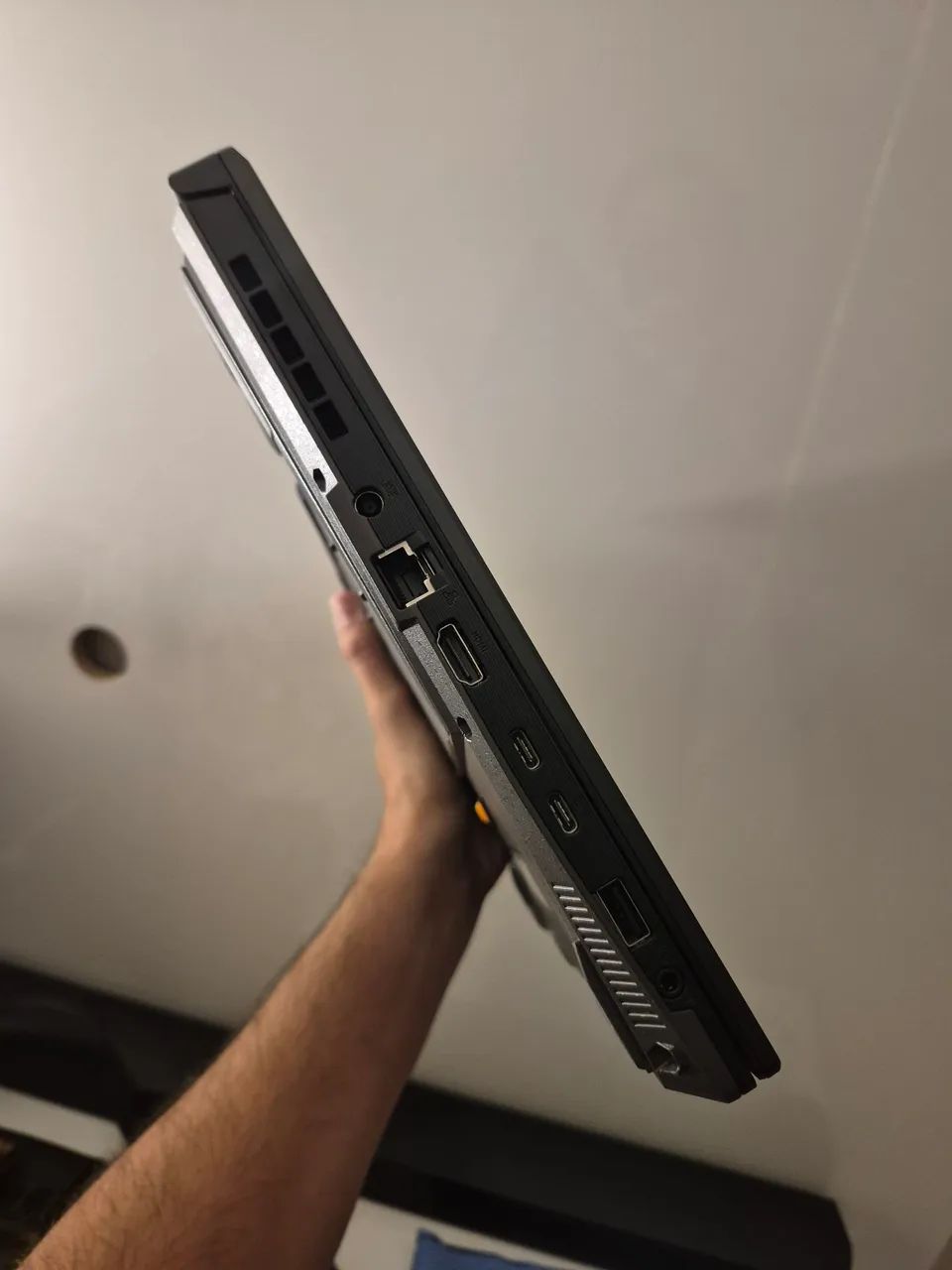 Asus Tuf A16  - Foto 4