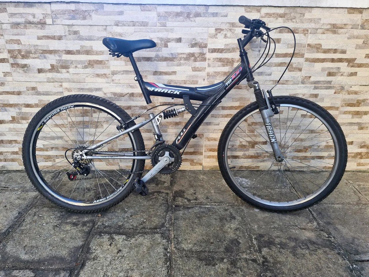 BICICLETA TRACK