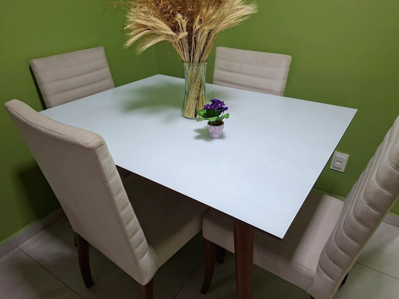 Mesa retangular com 4 cadeiras - Foto 4