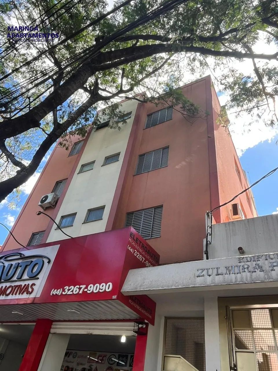 Kitnet à venda em Maringá, Zona 07, com 1 quarto, com 39 m² - Foto 2