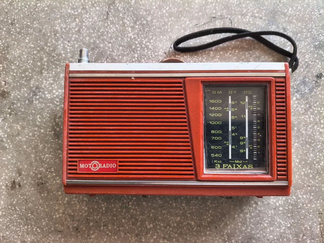 Rádio Motoradio 3 faixas* não testado*