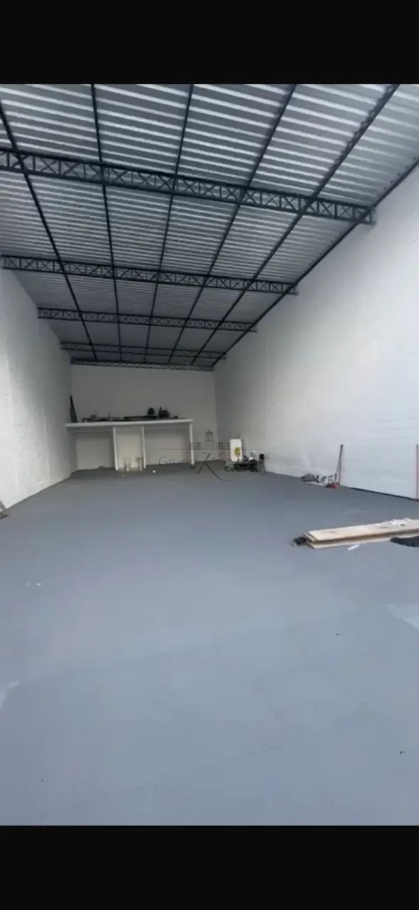 Oportunidade - Ponto Comercial - Bosque dos Eucaliptos - 250m² - Estuda Permuta.