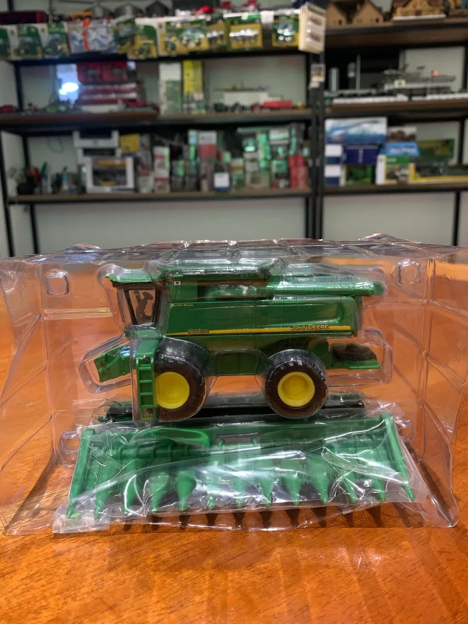 Miniatura colheitadeira John Deere 9660STS 1/64 - Foto 5