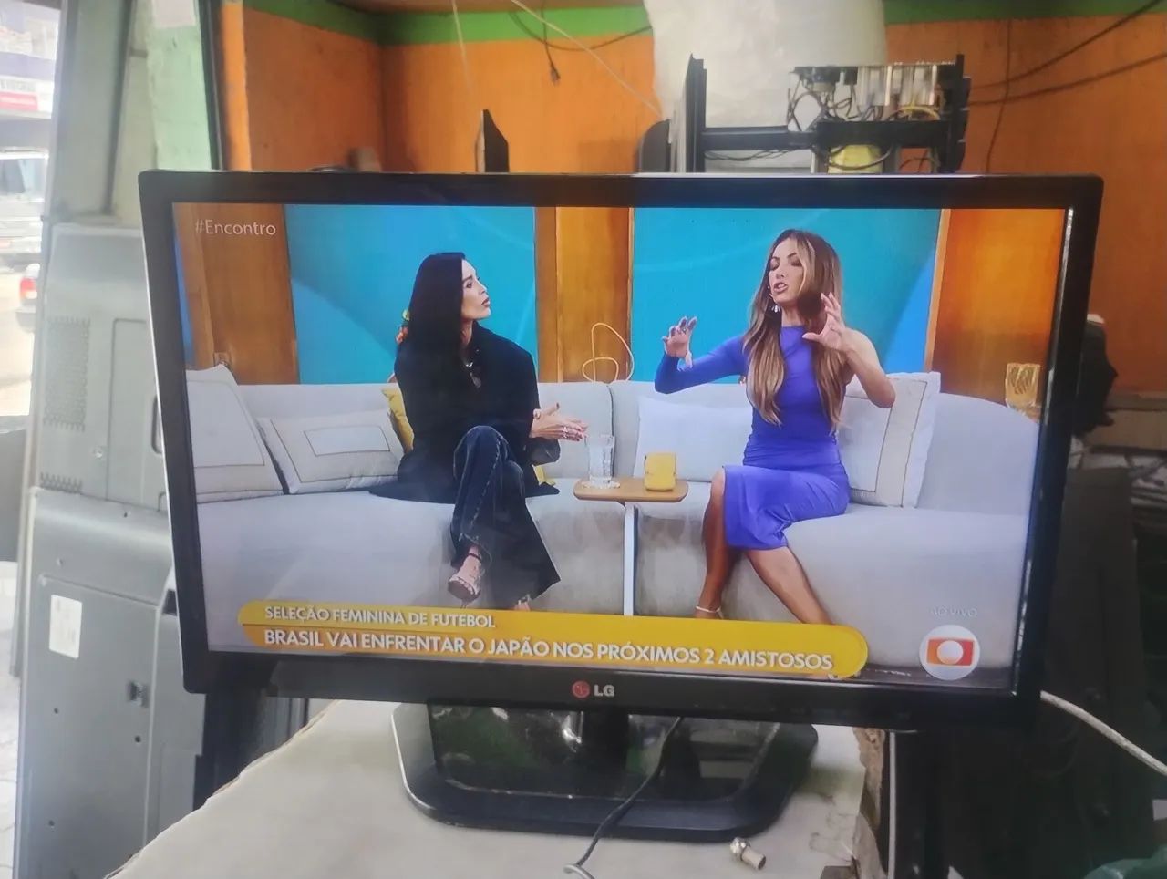 TV LG 22 POLEGADAS CONVERSOR DIGITAL EMBUTIDO  - Foto 5