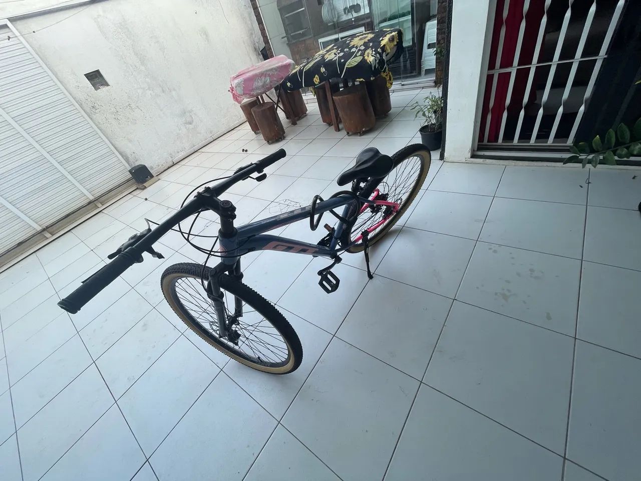 Bicicleta semi nova - Foto 4