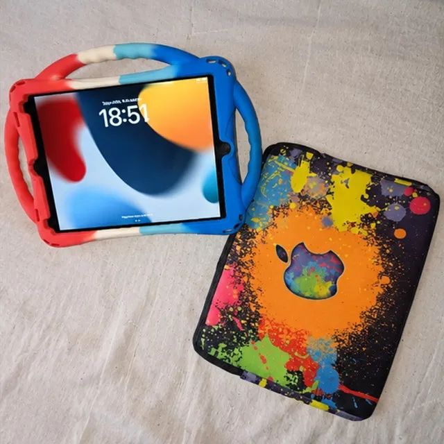 iPad 9ª Geração 64GB Cinza Espacial Com Case e Suporte