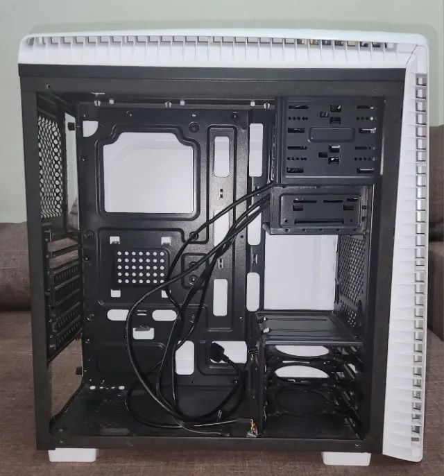 Gabinete gamer Thermaltake - Foto 2