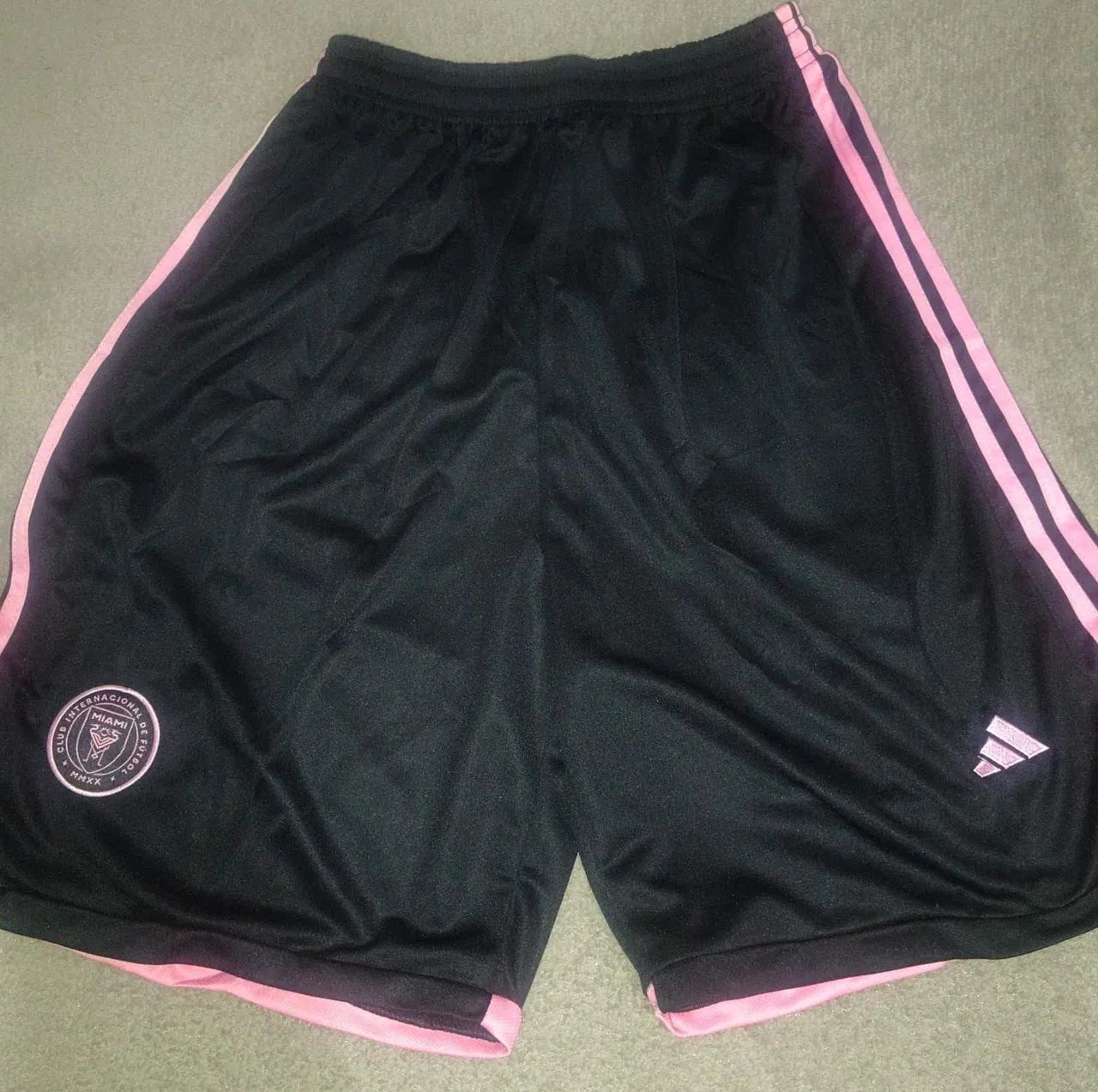 Camisa + short de Futebol R$75,00 - Foto 3