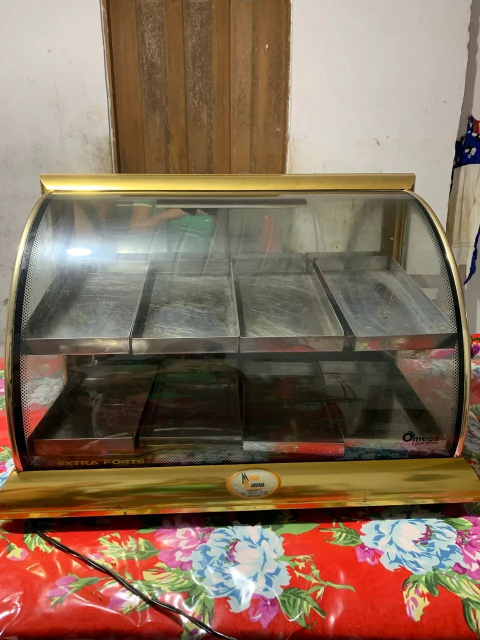 Vendo essa estufa de salgado 