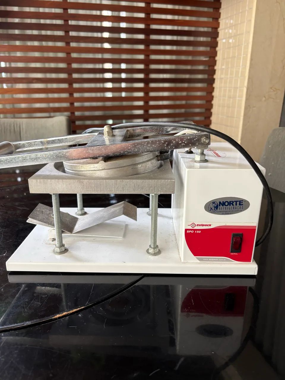 Maquina seladora - Foto 2