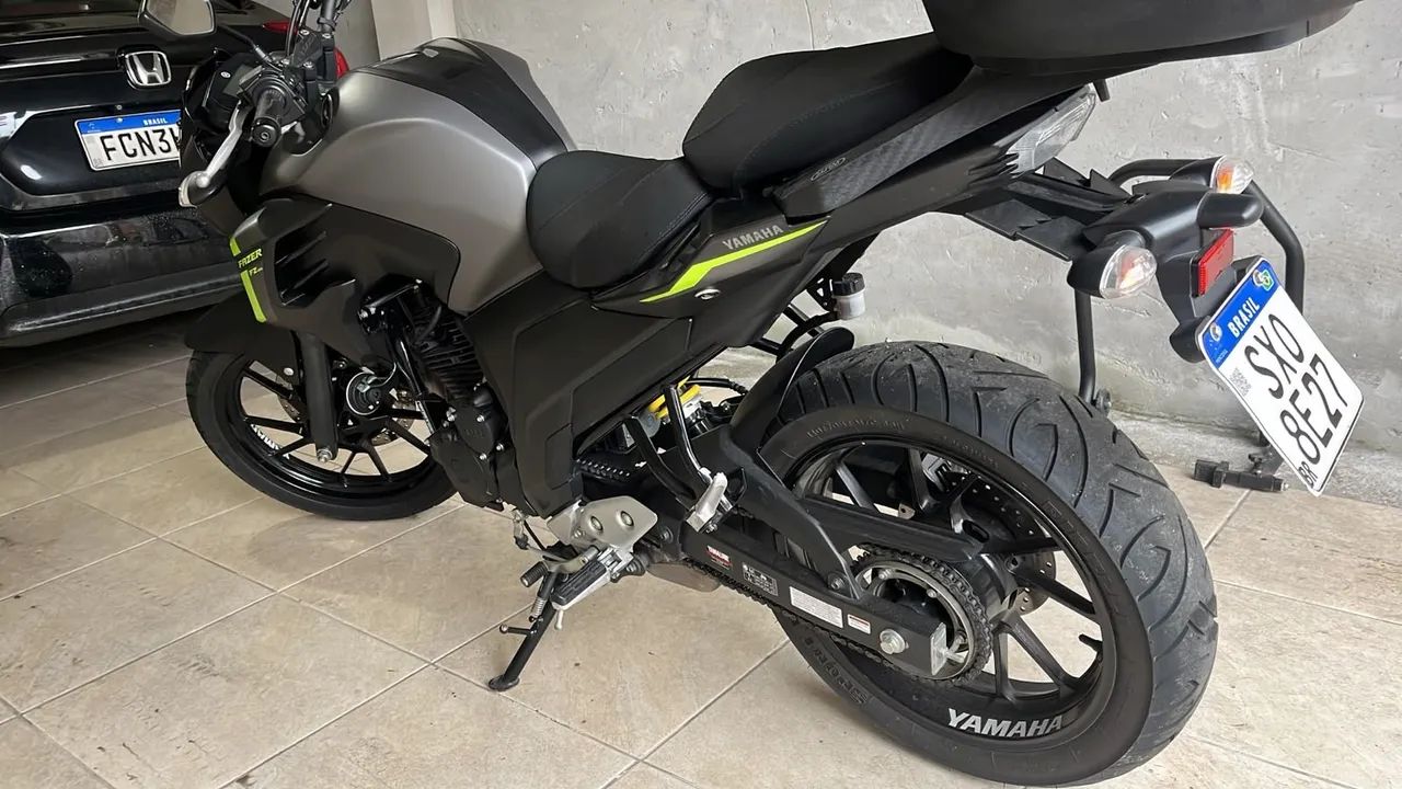 Vendo FZ25 ano 2024 zerada - Foto 2