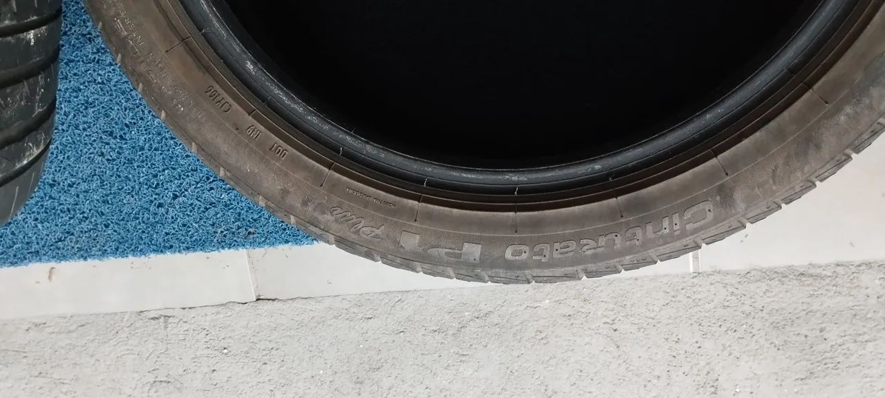 Vendo par de pneus - Pirelli 225/45 R17 - Foto 5