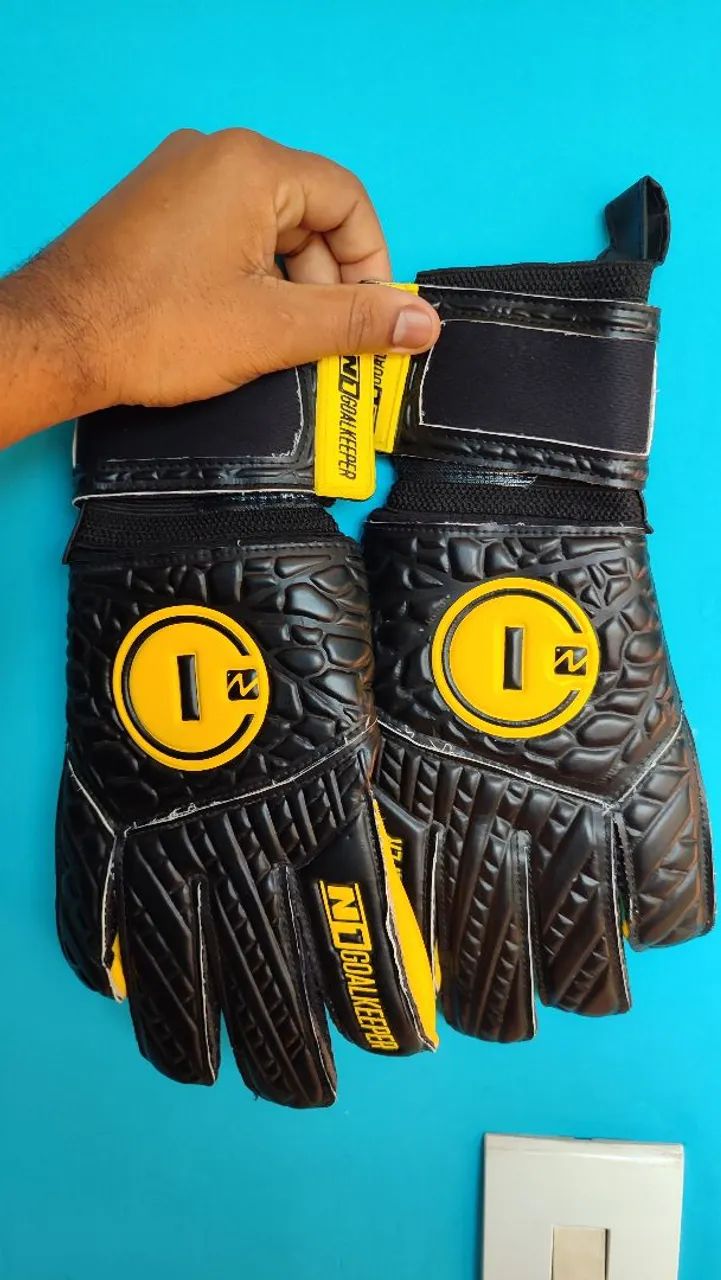 Luva Goleiro N1 Semi Profissional - Foto 4