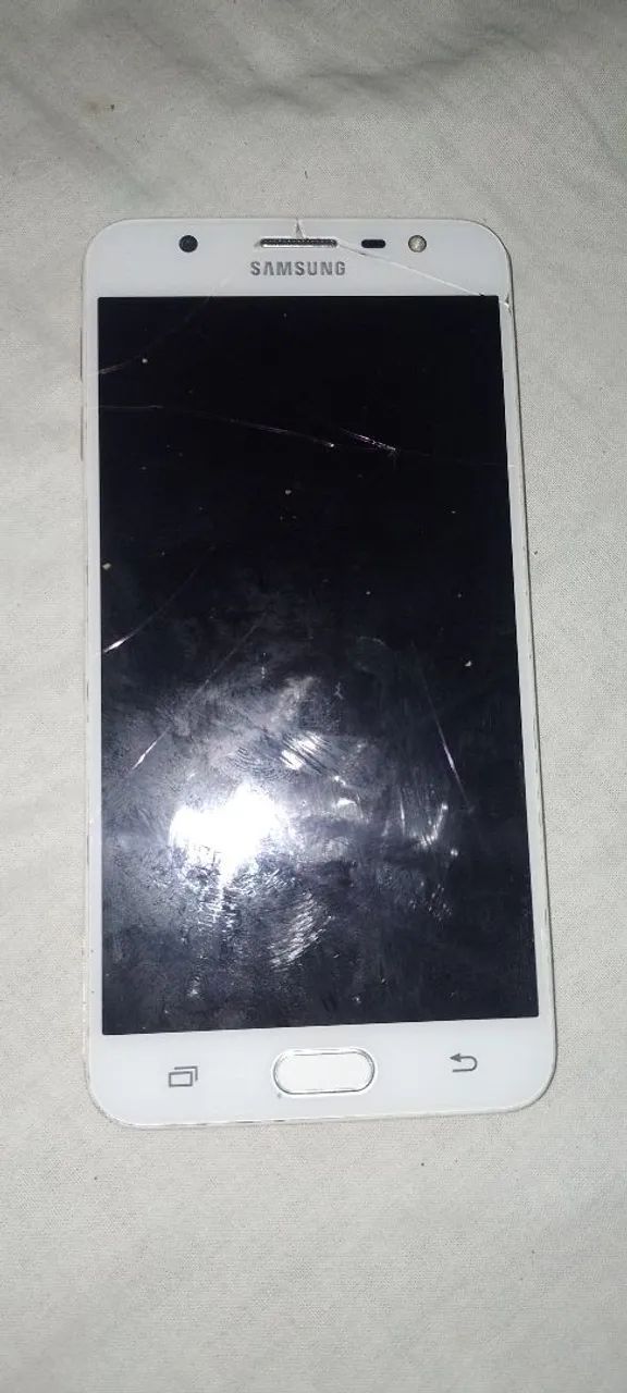 Samsung J7 - Foto 2