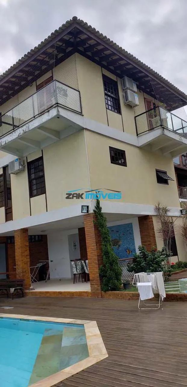 Casa de Condomínio com 3 quartos, Camboinhas, Niterói - R$ 2.85 mi, Cod: 338