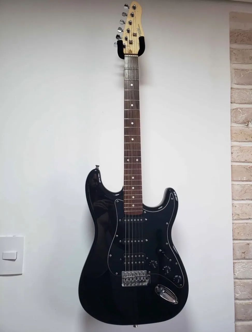 Guitarra Giannini Standard