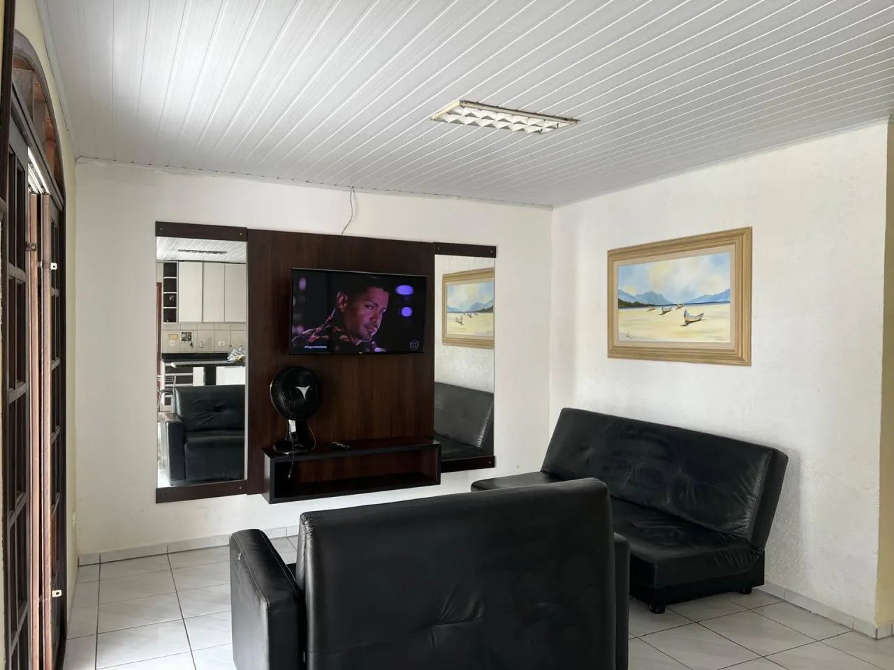 Casa com 4 quartos e piscina no Coroados - Foto 3