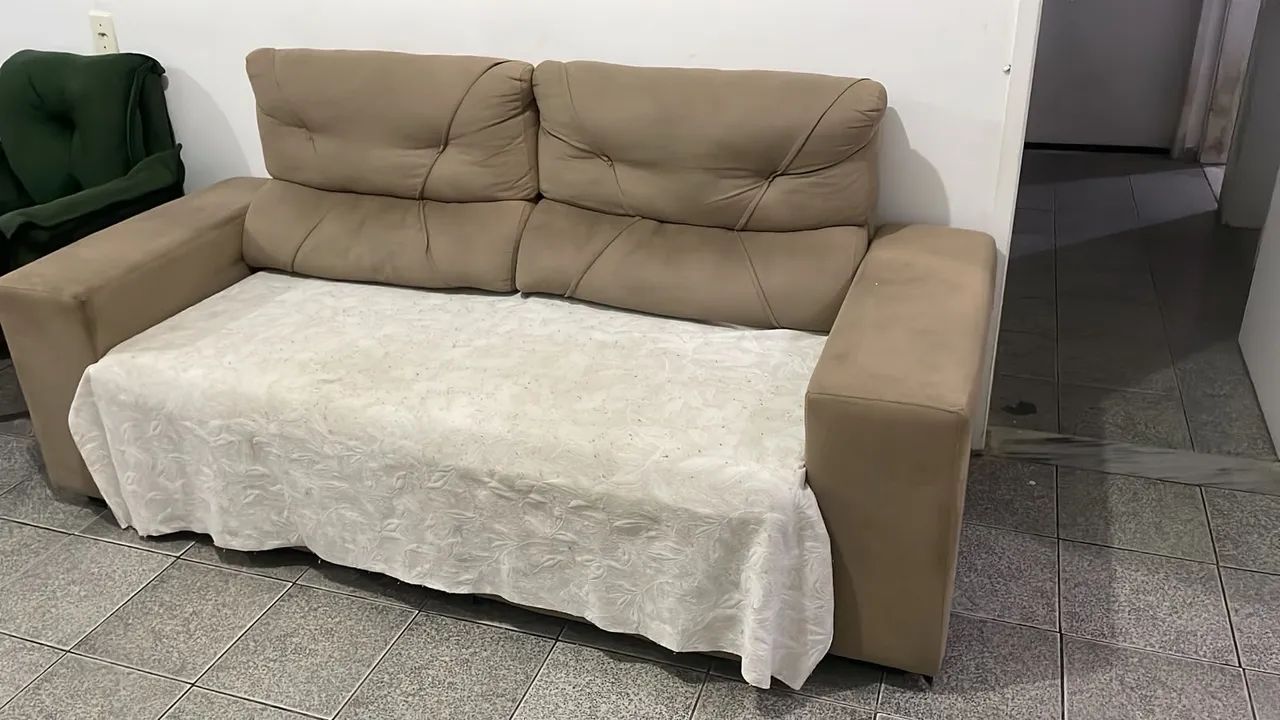 Sofá 2 lugares grande
