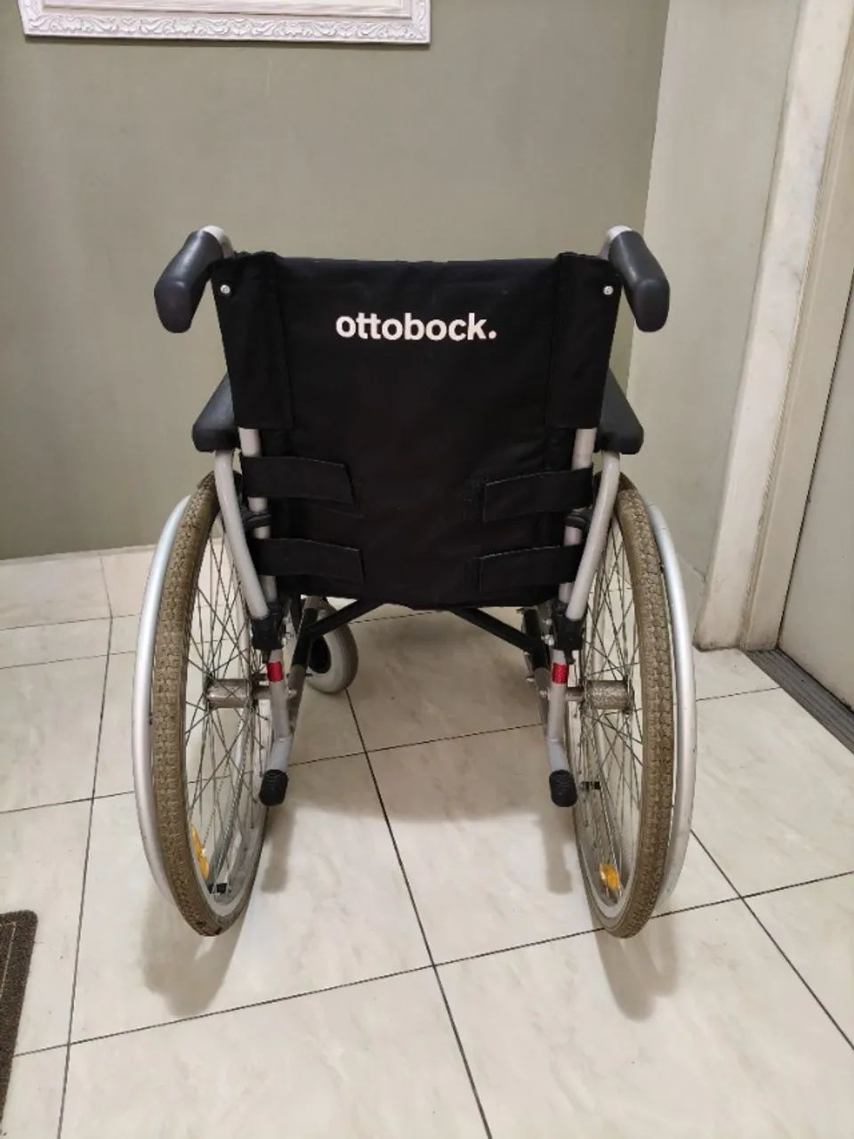Cadeira de Rodas Ottobock Start B2 Standard (Ótimo Estado!) - Foto 2