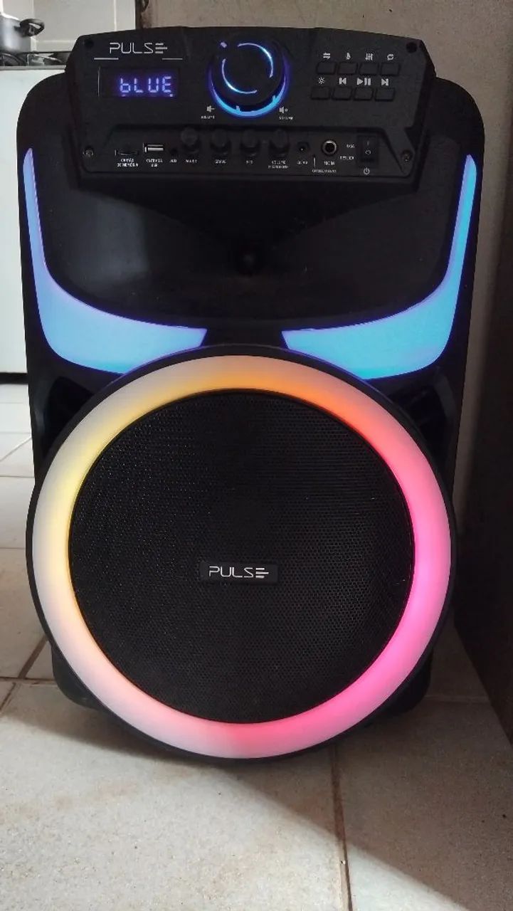Caixa de som amplificada PULSE 550W semi nova - Foto 2