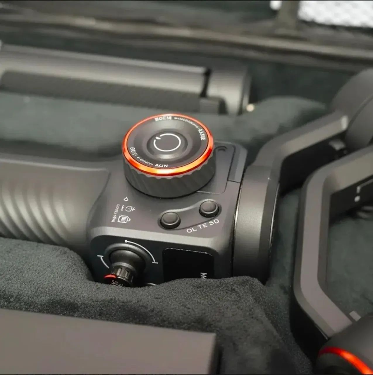 Hohem Estabilizador Gimbal Isteady M6  - Foto 3