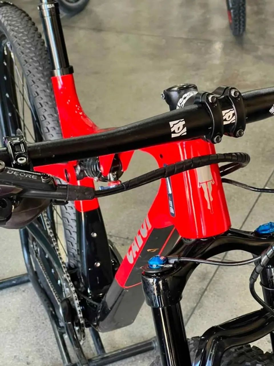 Caloi Fs Carbon L com Upgrades - Aceito propostas.  - Foto 5