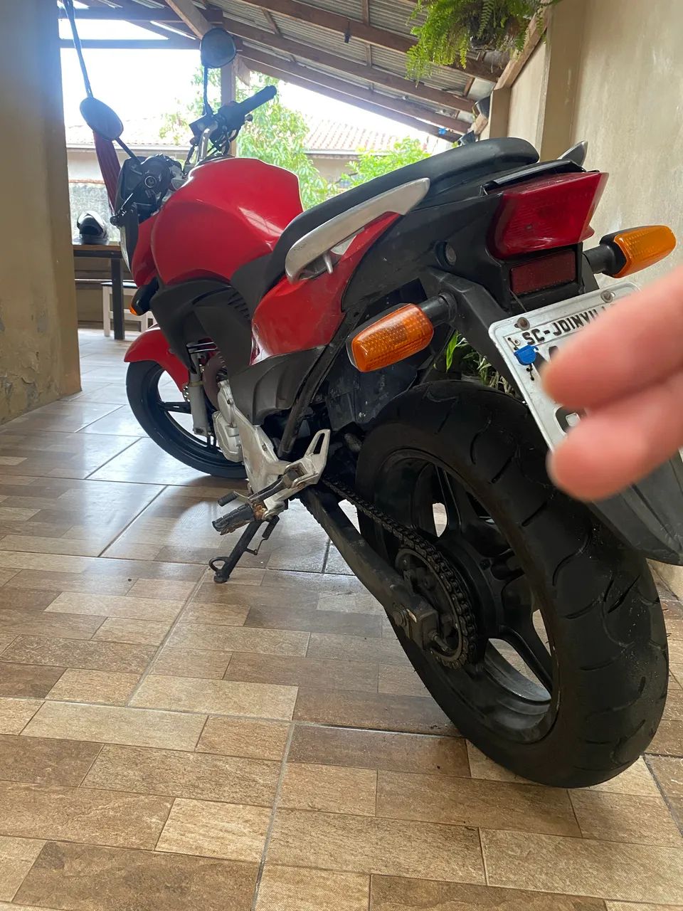 CB300 - modelo 2010 - Foto 3